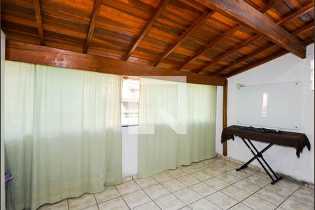 Casa à venda com 97m², 4 quartos e 2 vagasVaranda do Quarto 2 