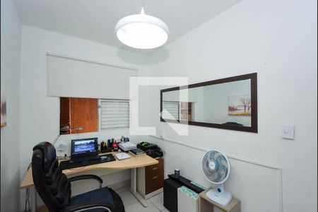 Casa à venda com 97m², 4 quartos e 2 vagasQuarto de Serviço 2