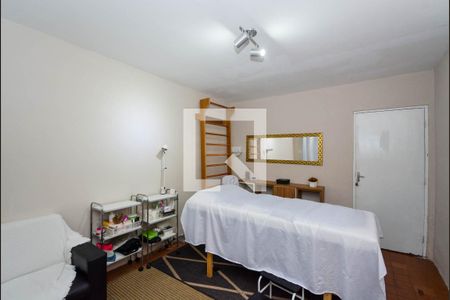 Casa à venda com 97m², 4 quartos e 2 vagasQuarto de Serviço 1