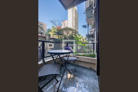 Sala/Cozinha - Varanda de apartamento para alugar com 1 quarto, 60m² em Cerqueira César, São Paulo