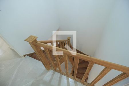 Casa à venda com 180m², 3 quartos e 1 vagaEscada