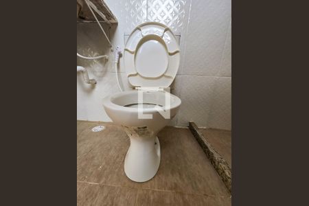 Apartamento para alugar com 80m², 2 quartos e sem vagaBanheiro