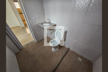 Apartamento para alugar com 80m², 2 quartos e sem vagaBanheiro