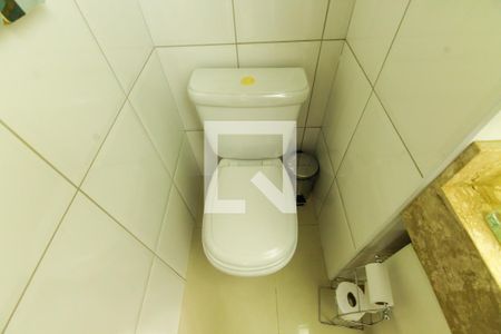 Casa à venda com 170m², 3 quartos e 3 vagasBanheiro