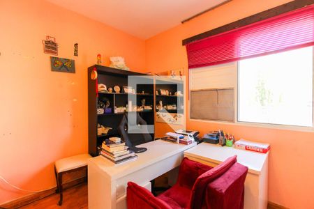 Escritório de casa para alugar com 3 quartos, 170m² em Vila Antonina, São Paulo