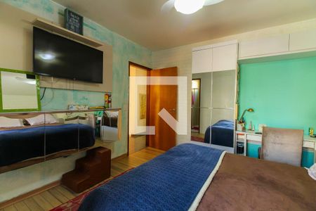 Casa à venda com 170m², 3 quartos e 3 vagasSuíte