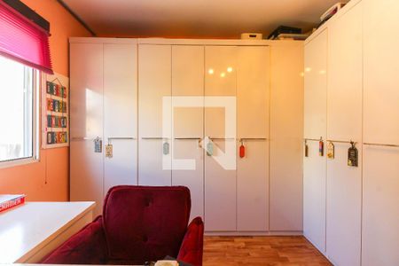 Escritório de casa para alugar com 3 quartos, 170m² em Vila Antonina, São Paulo