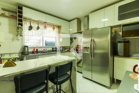 Casa à venda com 170m², 3 quartos e 3 vagasCozinha