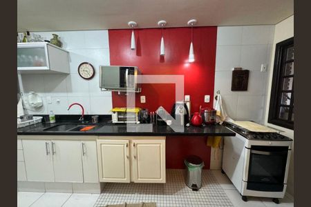 Casa à venda com 4 quartos, 197m² em Planalto Paulista, São Paulo