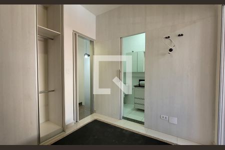 Casa à venda com 115m², 2 quartos e 2 vagasSuíte 2