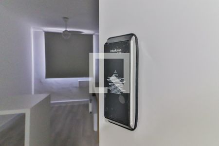 Apartamento para alugar com 33m², 2 quartos e sem vagaFechadura Eletronica. 