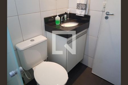 Apartamento para alugar com 58m², 3 quartos e 1 vaga Apartamento para alugar com 58m², 3 quartos e 1 vagaBanheiro do Quarto 2