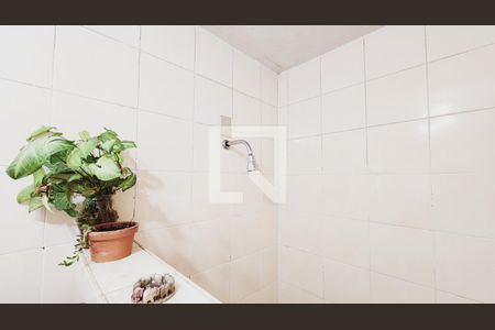 Casa de condomínio à venda com 440m², 5 quartos e 8 vagas Casa de condomínio à venda com 440m², 5 quartos e 8 vagasBanheiro da Suíte 2