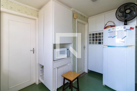 Apartamento à venda com 160m², 4 quartos e 3 vagas Apartamento à venda com 160m², 4 quartos e 3 vagasCozinha