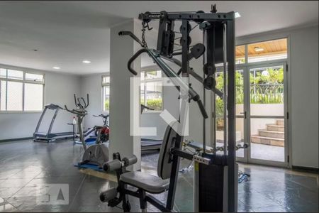 Apartamento à venda com 90m², 3 quartos e 2 vagasAcademia