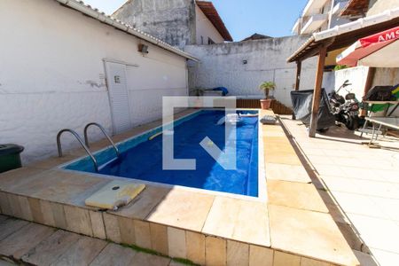 Casa à venda com 400m², 2 quartos e 3 vagasÁrea comum