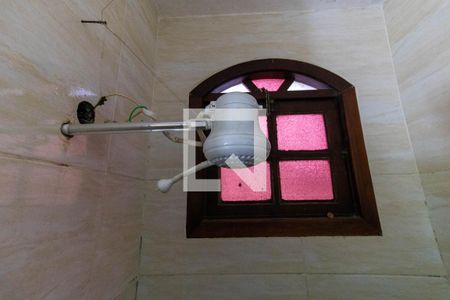 Casa à venda com 400m², 2 quartos e 3 vagasBanheiro 1