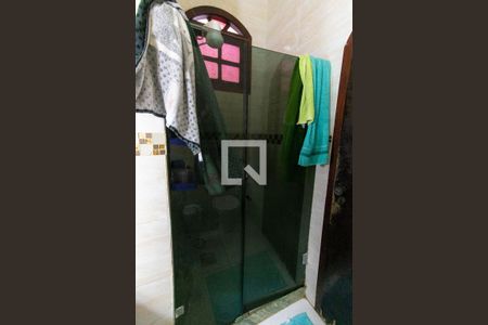 Casa à venda com 400m², 2 quartos e 3 vagasBanheiro 1