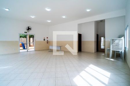 Apartamento para alugar com 52m², 2 quartos e 1 vagaÁrea comum - Salão de festas