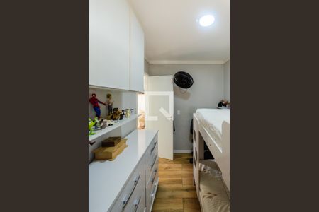 Quarto 1 de apartamento para alugar com 2 quartos, 43m² em Vila Souza, São Paulo