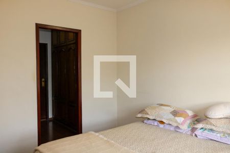 Casa à venda com 280m², 3 quartos e 5 vagasSuíte