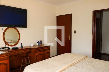 Casa à venda com 280m², 3 quartos e 5 vagasSuíte