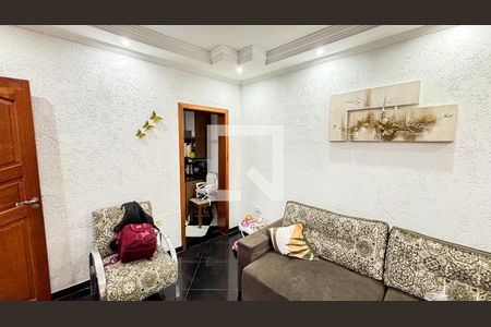 Casa à venda com 126m², 2 quartos e 1 vaga Casa à venda com 126m², 2 quartos e 1 vagaSala