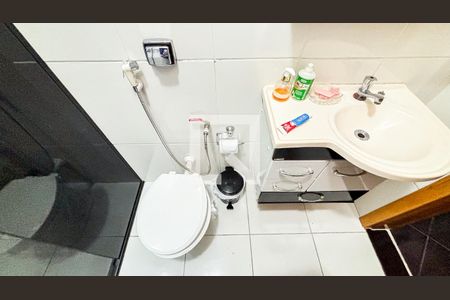 Casa à venda com 126m², 2 quartos e 1 vaga Casa à venda com 126m², 2 quartos e 1 vagaBanheiro da Suíte