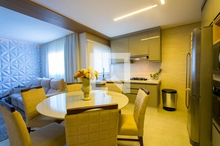 Apartamento à venda com 140m², 2 quartos e 2 vagas Apartamento à venda com 140m², 2 quartos e 2 vagasCozinha