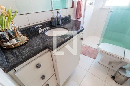 Apartamento à venda com 70m², 2 quartos e sem vagaBanheiro