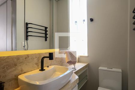 Banheiro da Suíte de apartamento para alugar com 2 quartos, 75m² em São Pedro, Belo Horizonte