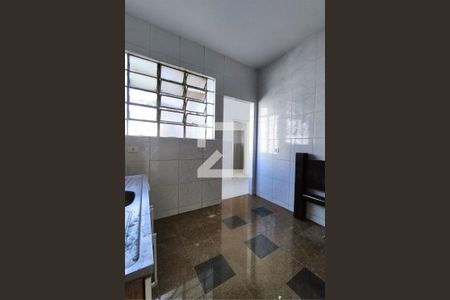 Apartamento à venda com 114m², 4 quartos e sem vaga Apartamento à venda com 114m², 4 quartos e sem vagaCozinha