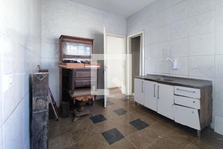 Apartamento à venda com 114m², 4 quartos e sem vaga Apartamento à venda com 114m², 4 quartos e sem vagaCozinha