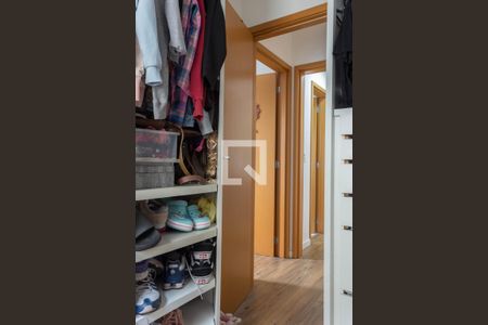 Apartamento à venda com 70m², 2 quartos e 2 vagas Apartamento à venda com 70m², 2 quartos e 2 vagasQuarto 2