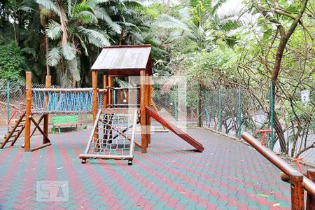 Apartamento para alugar com 49m², 2 quartos e 1 vaga Apartamento para alugar com 49m², 2 quartos e 1 vagaÁrea comum - Playground