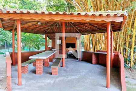 Apartamento para alugar com 49m², 2 quartos e 1 vaga Apartamento para alugar com 49m², 2 quartos e 1 vagaÁrea comum - Churrasqueira