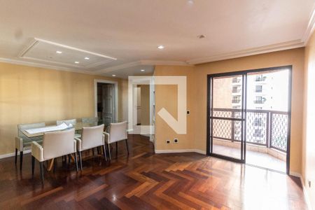 Apartamento à venda com 115m², 3 quartos e 1 vagaSala