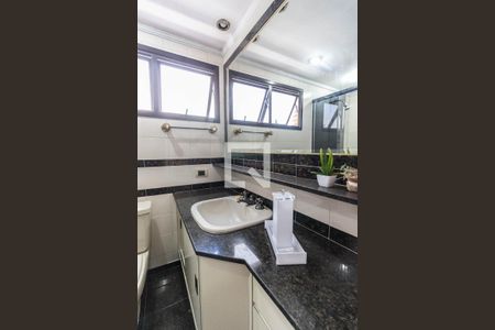 Apartamento à venda com 115m², 3 quartos e 1 vagaSuíte