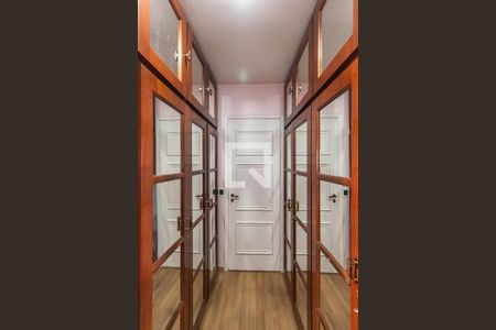 Apartamento à venda com 115m², 3 quartos e 1 vagaCloset