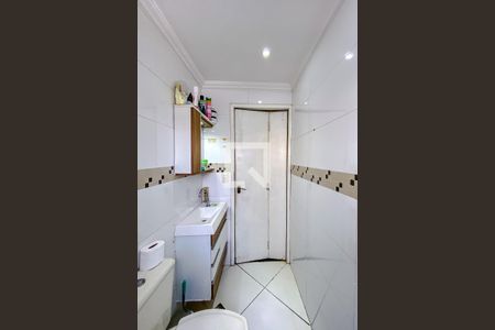 Apartamento à venda com 63m², 2 quartos e 1 vaga Apartamento à venda com 63m², 2 quartos e 1 vagaBanheiro