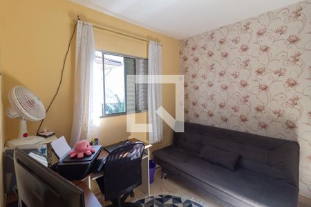 Quarto 2 de casa de condomínio para alugar com 2 quartos, 63m² em Vila Inglesa, São Paulo