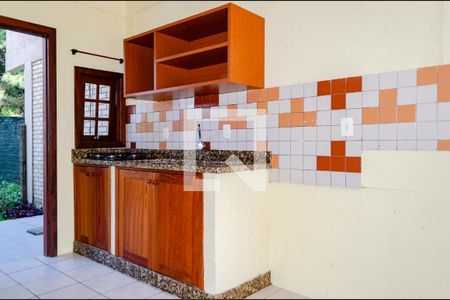 Apartamento para alugar com 80m², 2 quartos e 1 vaga Apartamento para alugar com 80m², 2 quartos e 1 vagaCozinha