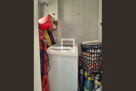 Apartamento à venda com 80m², 3 quartos e 2 vagasBanheiro de Serviço