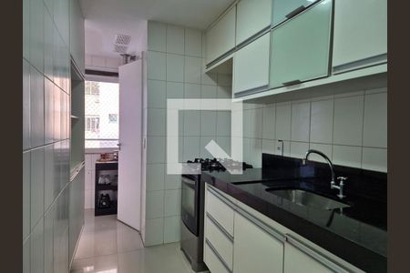 Apartamento à venda com 80m², 3 quartos e 2 vagasCozinha