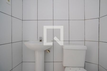 Banheiro  de casa para alugar com 1 quarto, 30m² em São José, São Caetano do Sul