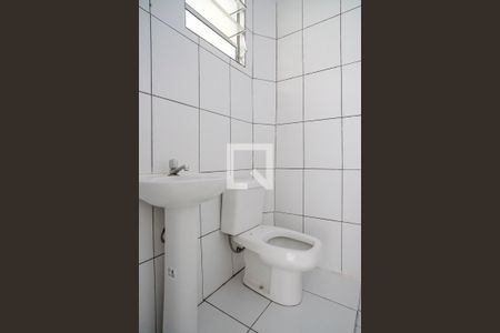 Banheiro  de casa para alugar com 1 quarto, 30m² em São José, São Caetano do Sul