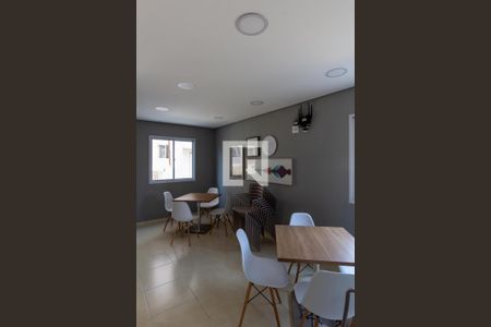 Apartamento à venda com 36m², 2 quartos e sem vaga Apartamento à venda com 36m², 2 quartos e sem vagaÁrea Comum - Salão de Festas