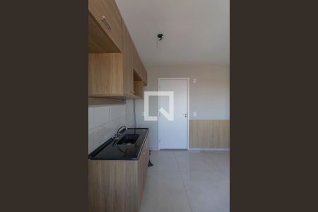 Apartamento à venda com 36m², 2 quartos e sem vaga Apartamento à venda com 36m², 2 quartos e sem vagaCozinha e Área de Serviço