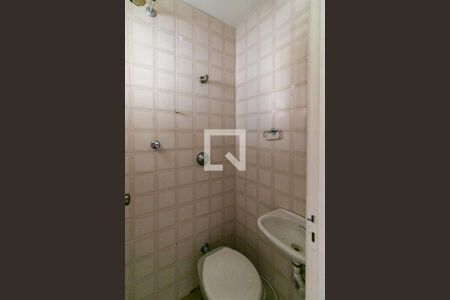 Apartamento para alugar com 140m², 4 quartos e 2 vagasBanheiro de Serviço