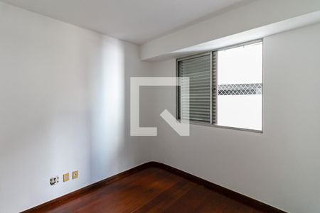Apartamento para alugar com 140m², 4 quartos e 2 vagasQuarto 3